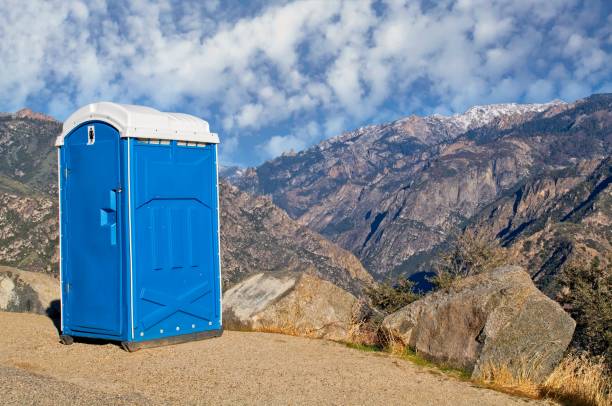 Best Luxury portable toilet rental  in Walcott, IA